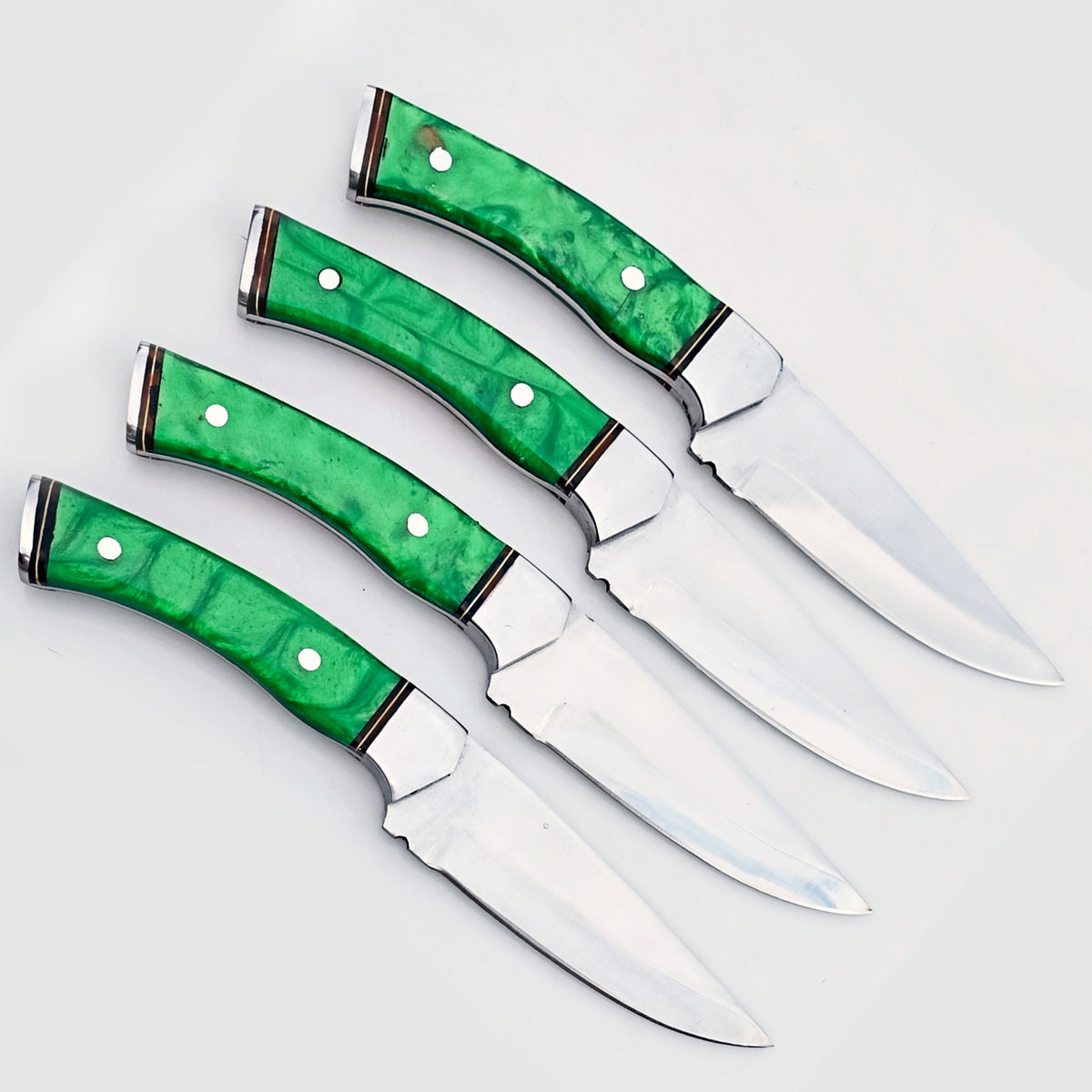 The Shamrock Steak Knife 4 Piece Set - Stainless Steel - 9"
