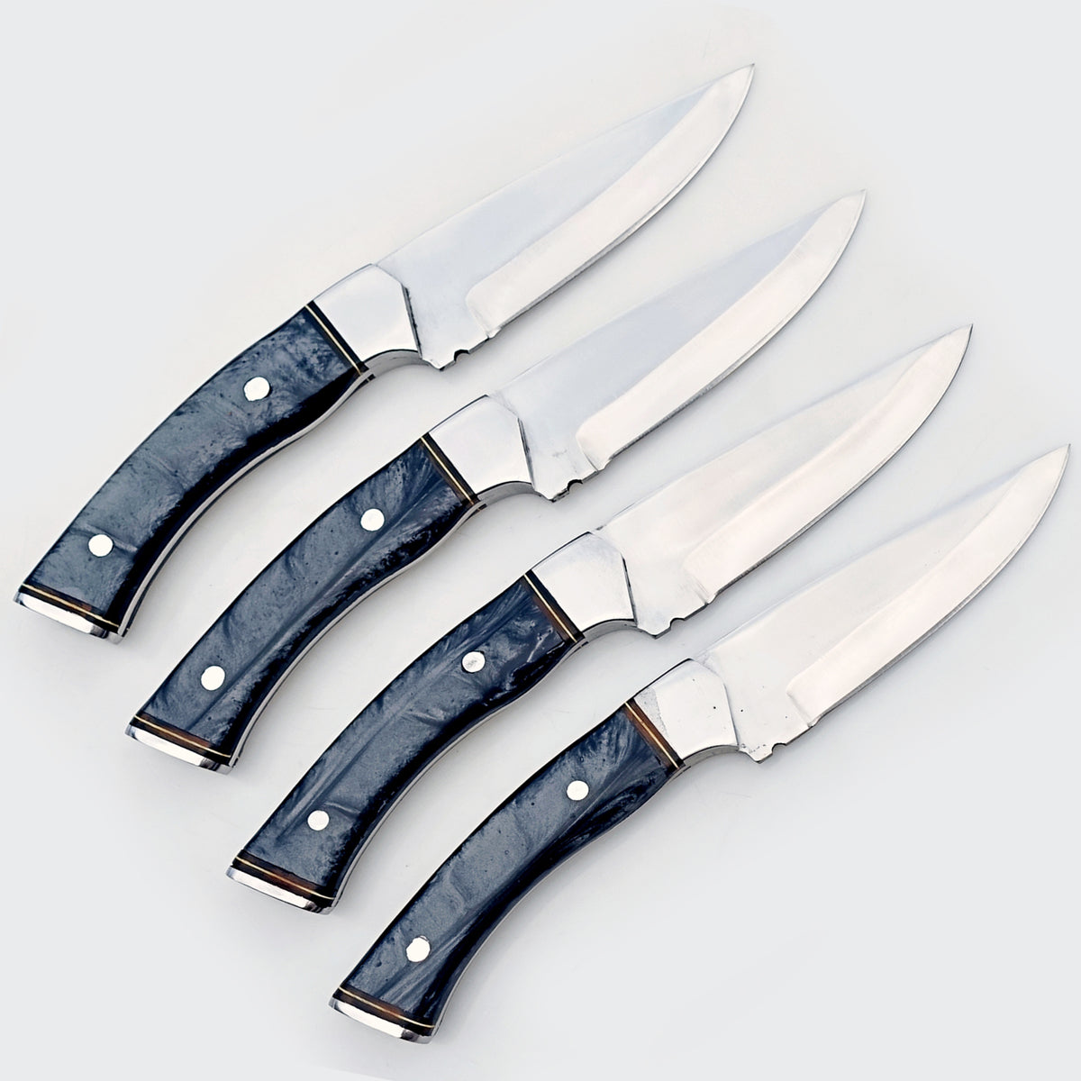 The Onyx Steak Knife 4 Piece Set - Stainless Steel - 9"