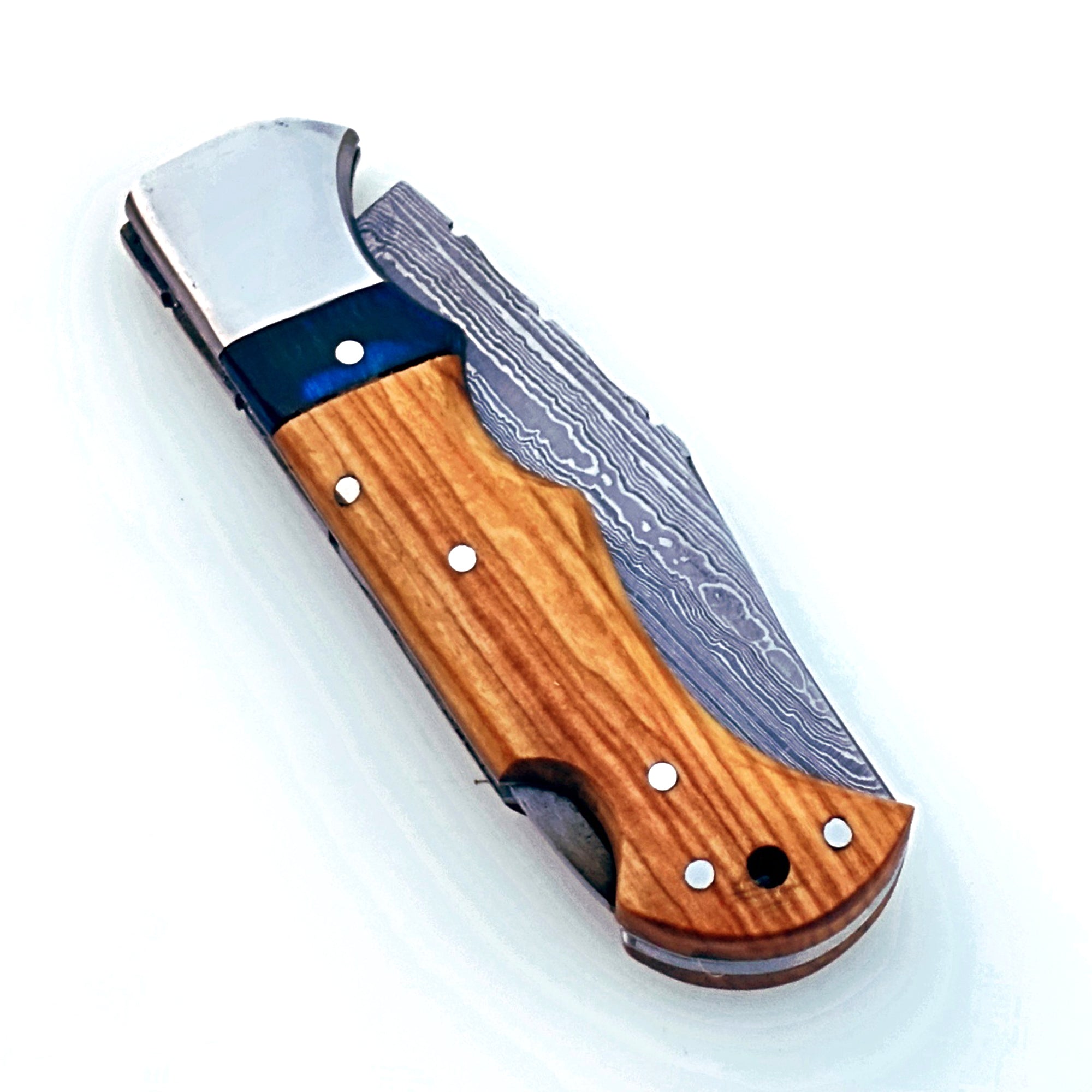 Damascus Steel Folding Knife – Durable & Secure Locking Blade