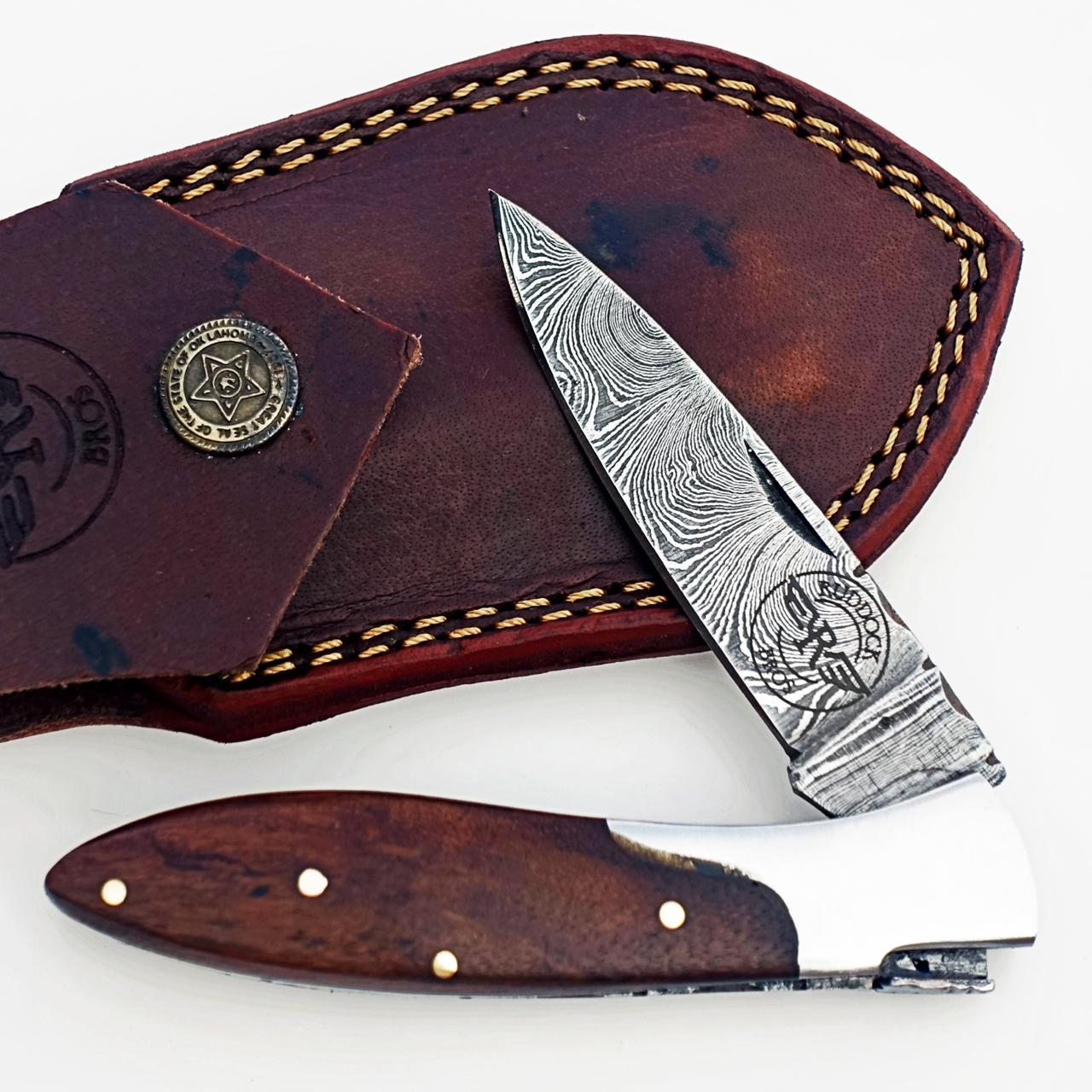 The Slugger Walnut - Damascus Steel