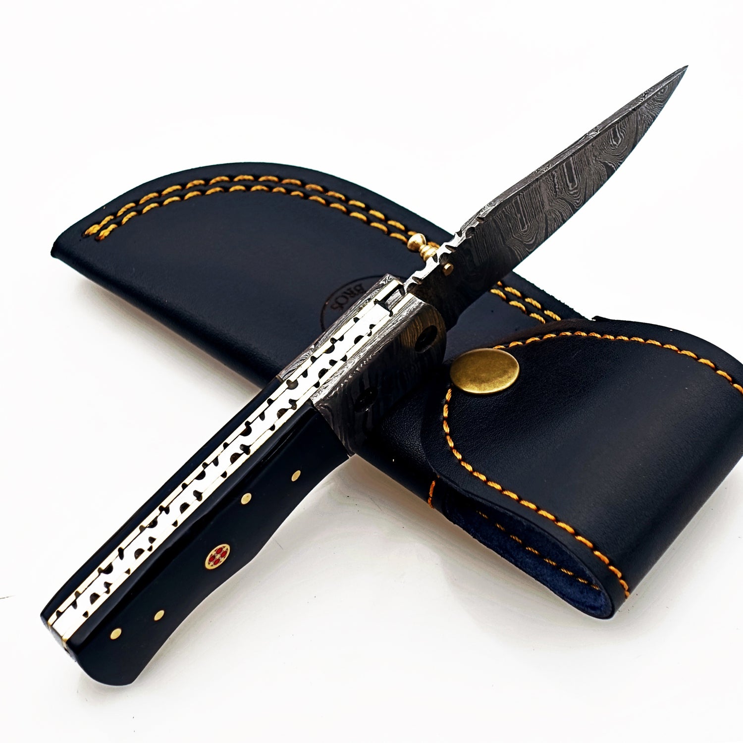 Folding Pocket Knife – Sharp & Secure Locking Blade