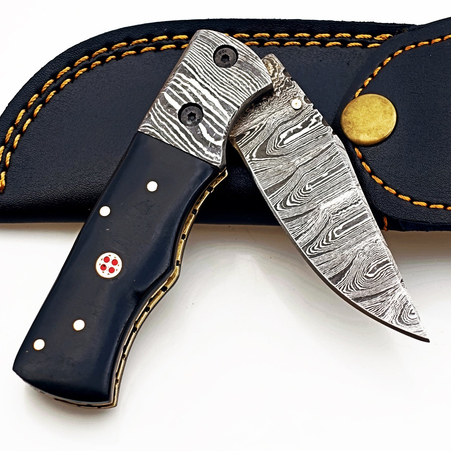 Folding Pocket Knife – Sharp & Secure Locking Blade