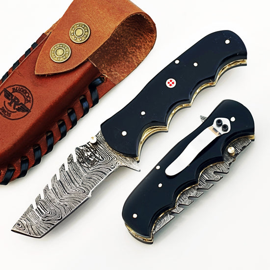 Panther Utility Folding Knife - Damascus Steel
