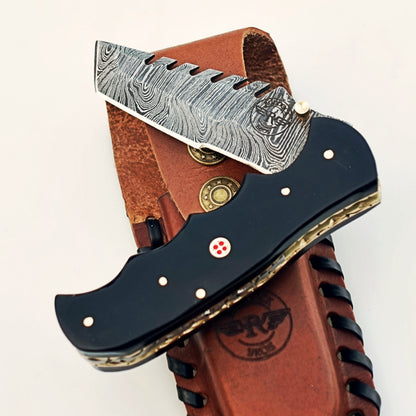 Panther Utility Folding Knife - Damascus Steel